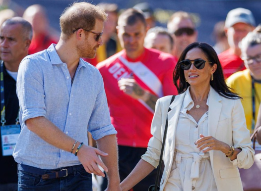 Harry dhe Meghan mbeten qytetarë privatë pa detyra mbretërore pas kthimit në Britani