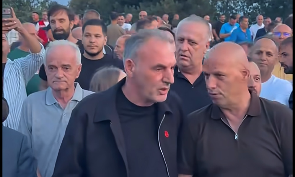 “Zjarri i Lirisë” në Kleçkë, simbol i qëndresës dhe besimit në pafajësi
