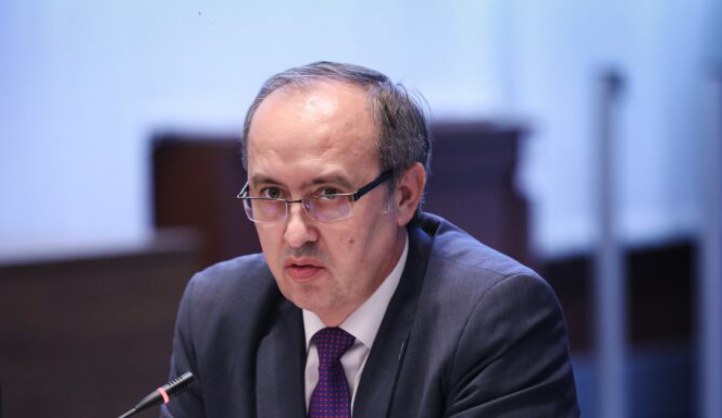 Rezervat e Avdullah Hotit për Bekim Sejdiun dhe kalimin e tij në Zyrën e Presidentit