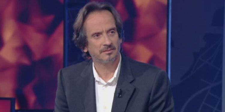 Kosova në udhëkryq: A po shkon drejt dështimit si shtet?