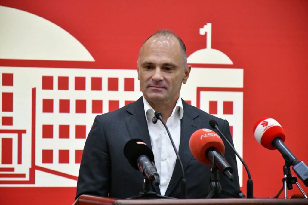 Filipçe sfidon pushtetin: Çfarë është realizuar nga premtimet?