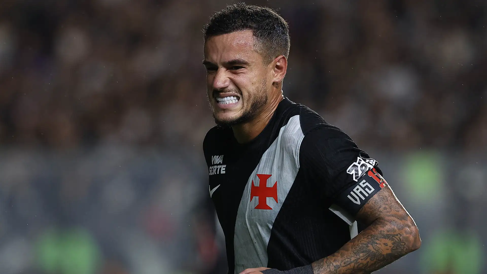 Coutinho firmos kontratë tre-mujore me Santos pas dëmtimit të Neymarit.