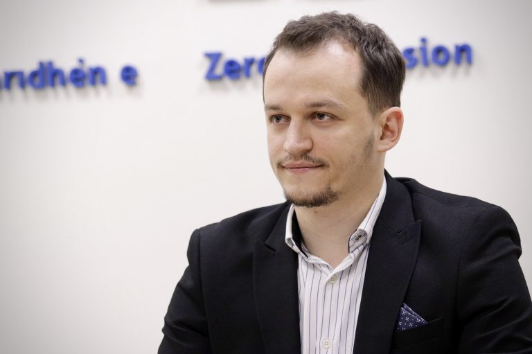 Përçarja Kurti-Osmani dhe ndikimi i saj në zgjedhjet e ardhshme në Kosovë