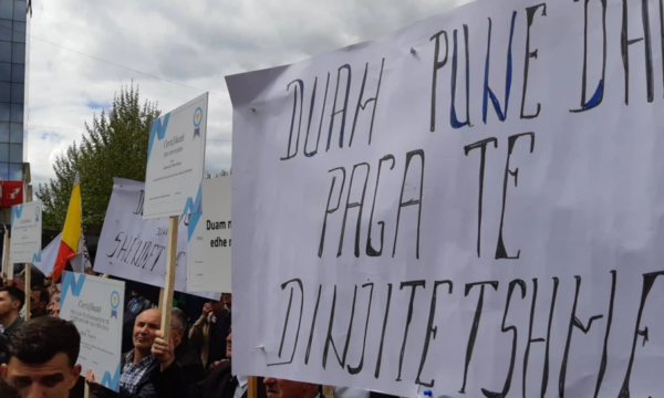 Anulohet protesta e bizneseve të vogla për 1 Maj, por shqetësimet mbeten