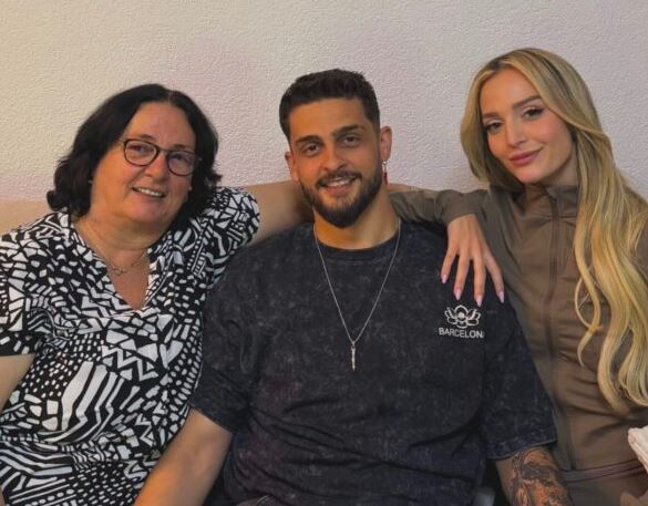 Selin dhe Gimbo, moment familjar në Istog