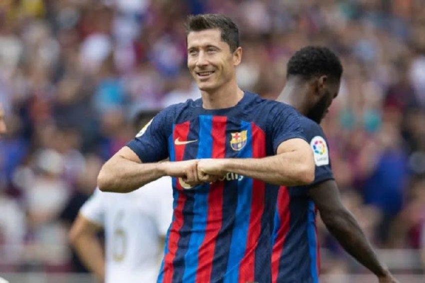 Lewandowski largohet nga Barcelona pas 4 vitesh, klubi nis kërkimin për zëvendësues