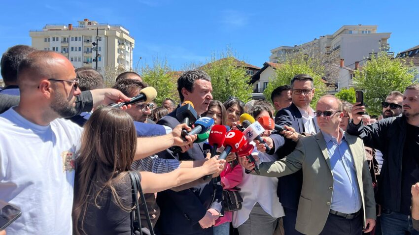 Kurti shmang pyetjet për takimet me LDK dhe PDK për zgjedhjen e presidentit