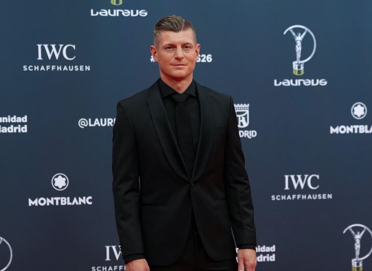 Toni Kroos do të marrë një rol si këshilltar strategjik në Real Madrid, duke mos u emëruar drejtor sportiv.