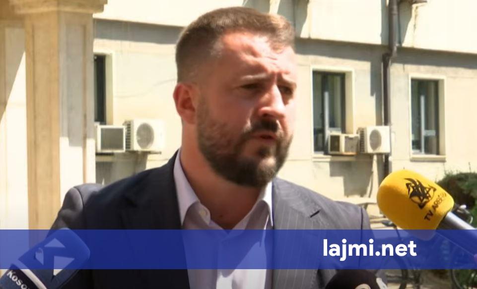 Shtyrja e vendimit për krerët e UÇK-së ndez dyshime dhe reagime të forta