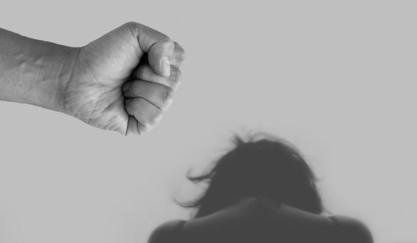 Dhunë në familje në Malishevë, vajza largohet nga shtëpia dhe babai ndalohet