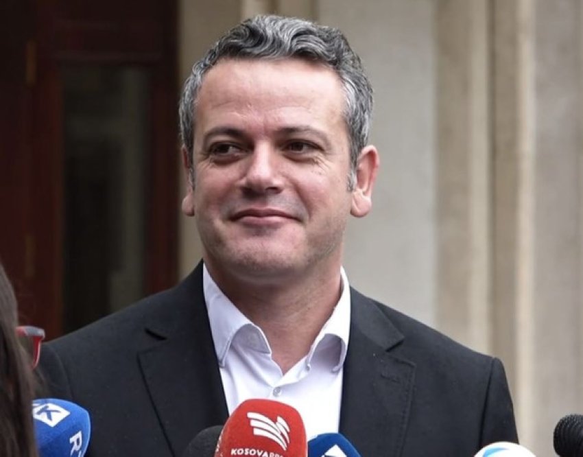 Arben Gashi reagon pas largimit nga Kryesia e LDK-së: Partia ka nevojë për lidership dhe energji të re