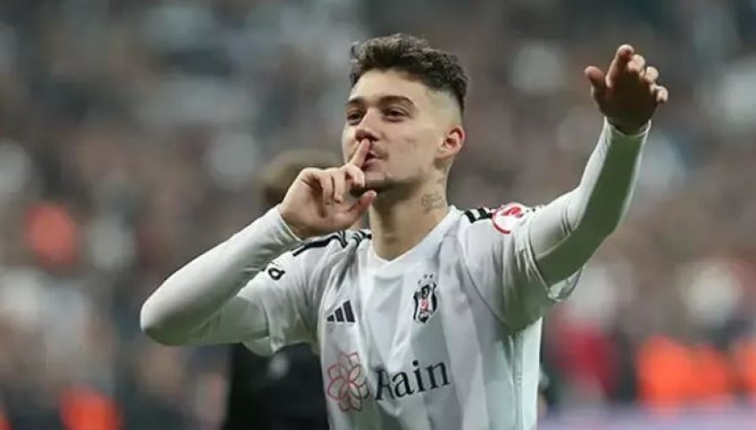 Ernest Muçi në udhëkryq mes Trabzonsporit dhe Besiktasit