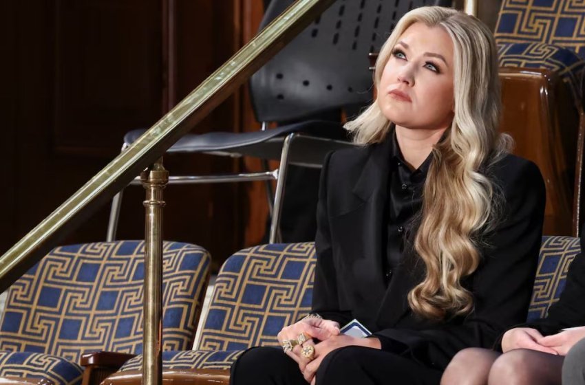 Erika Kirk, e veja e Charlie Kirk, u tërhoq nga aktiviteti me JD Vance për shkak të kërcënimeve me jetë.