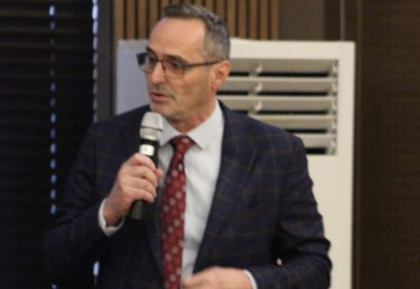 Nehat Çitaku kryetar i ri i Federatës së Pingpongut të Kosovës