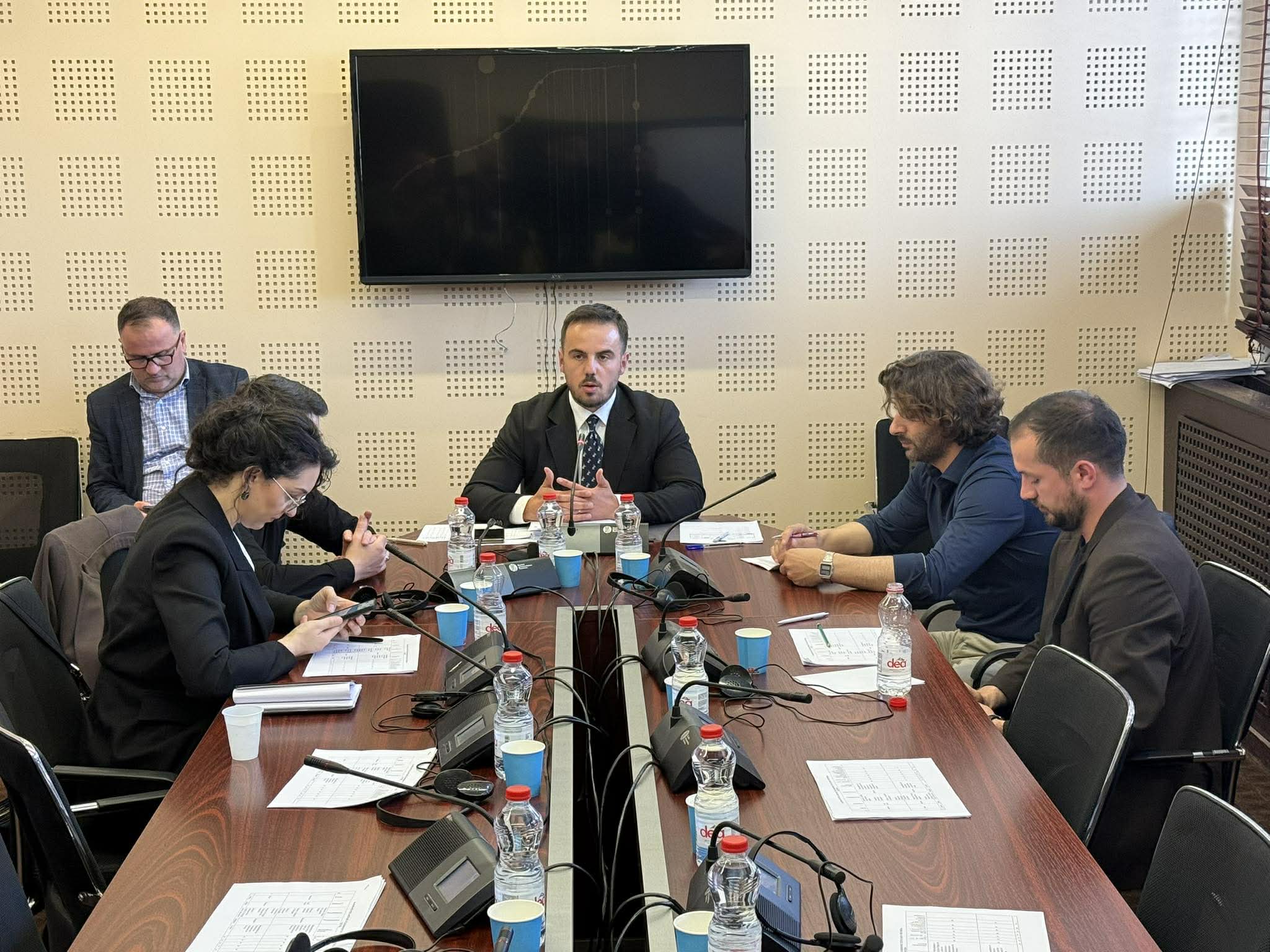 Dështoi mbledhja e Komisionit për përzgjedhjen e kandidatëve të KPM-së për shkak të mungesës së opozitës