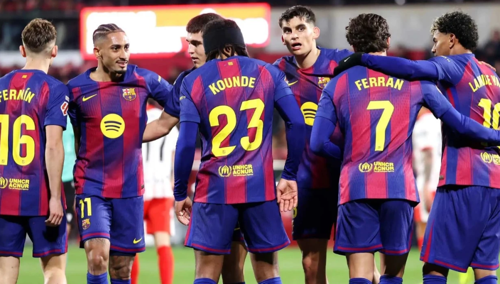 Barcelona shqetësohet për formën e Jules Kounde pas paraqitjeve të dobëta