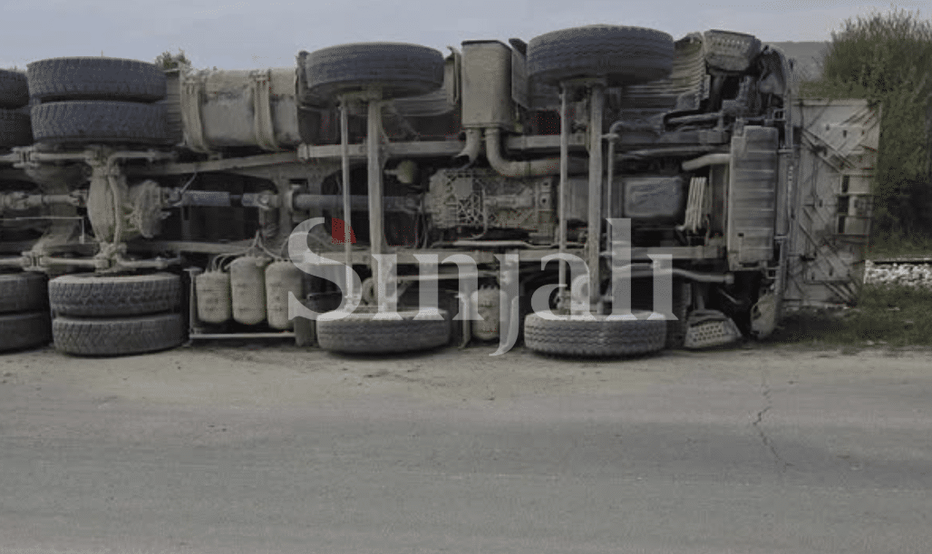 Kamion rrokulliset në Bardhë të Madh, ende pa informacion për të lënduar