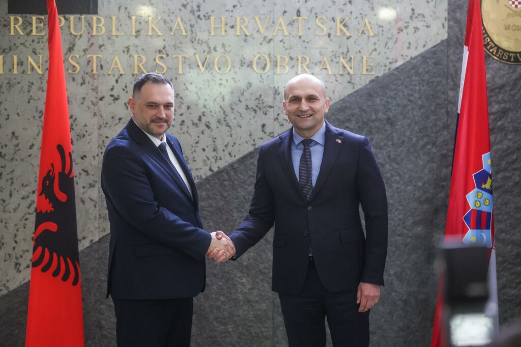 Shqipëria dhe Kroacia: Bashkëpunim ushtarak me Kosovën, jo aleancë kundër Serbisë