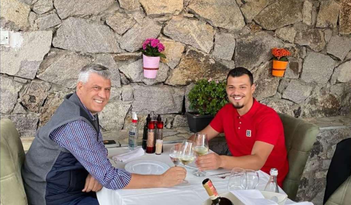 Hashim Thaçi tregon marrëdhënien me djalin: Ngacmimet për dashuritë dhe bisedat për teknologjinë
