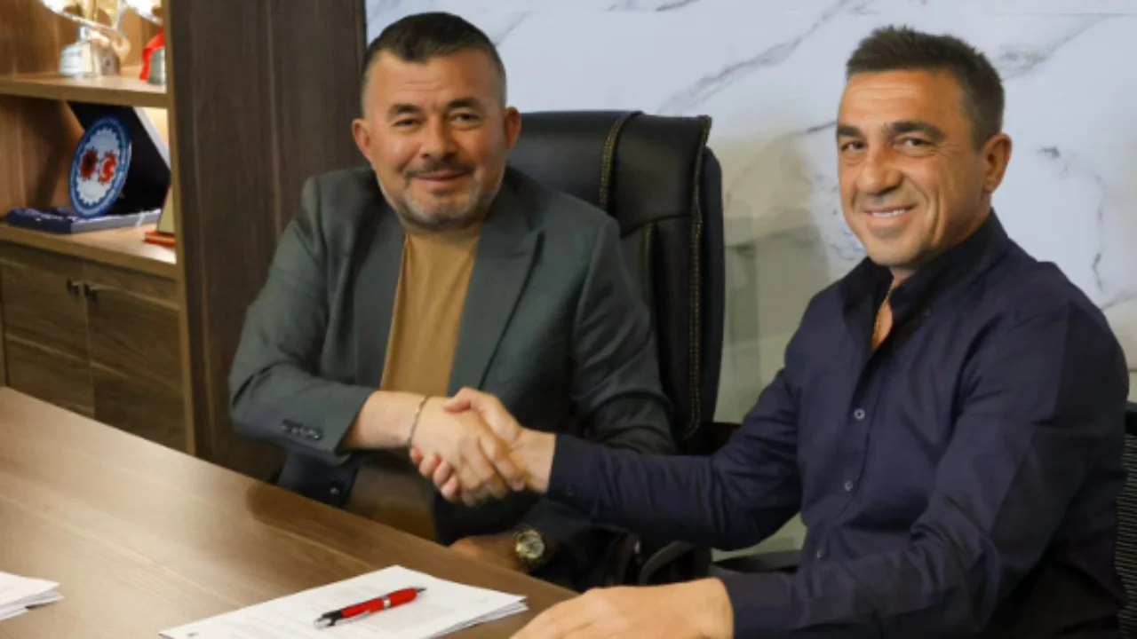 Nevil Dede është zyrtarisht trajner i Egnatias, kampiones aktuale të Shqipërisë, pas largimit të Edlir Tetovës.