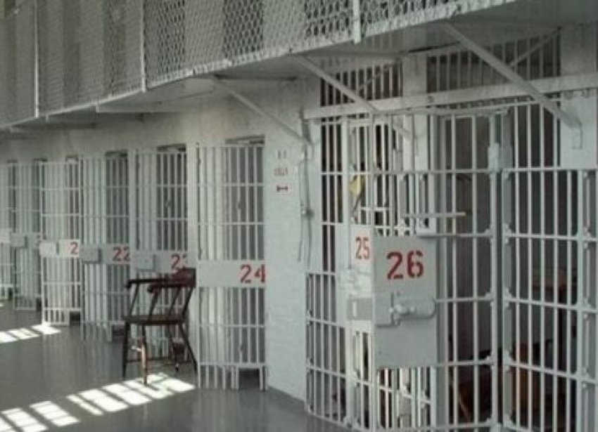 Kontroll i beftë i DAP në burgun e sigurisë së lartë në Peqin