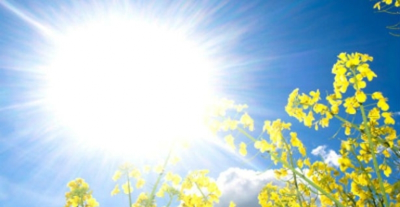 Mot me diell dhe temperatura të ngrohta të dielën në Kosovë