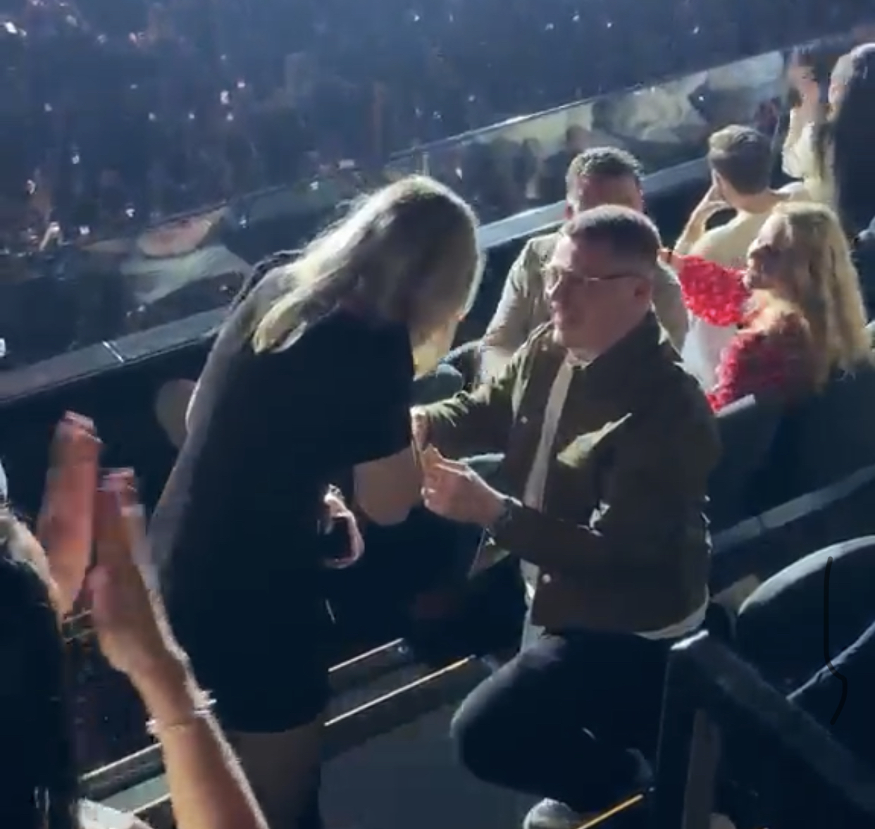 Propozimi i papritur në koncertin e Yll Limanit në Zvicër