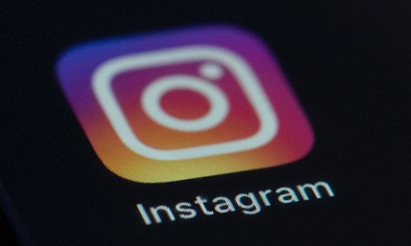Instagram heq globalisht enkriptimin “end-to-end” në mesazhet private duke ndryshuar politikën e privatësisë.