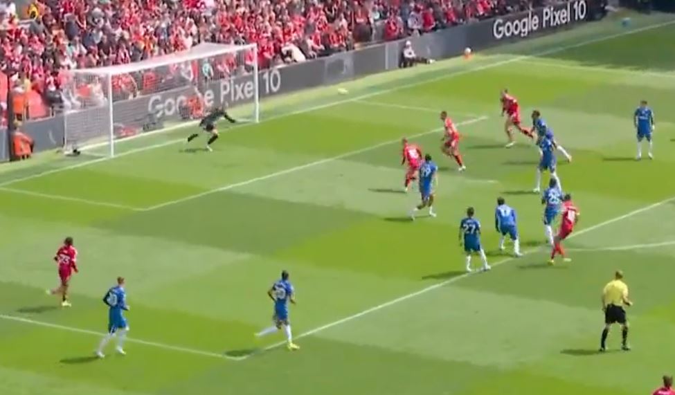 Derbi Liverpool-Chelsea nis me një supergol spektakolar