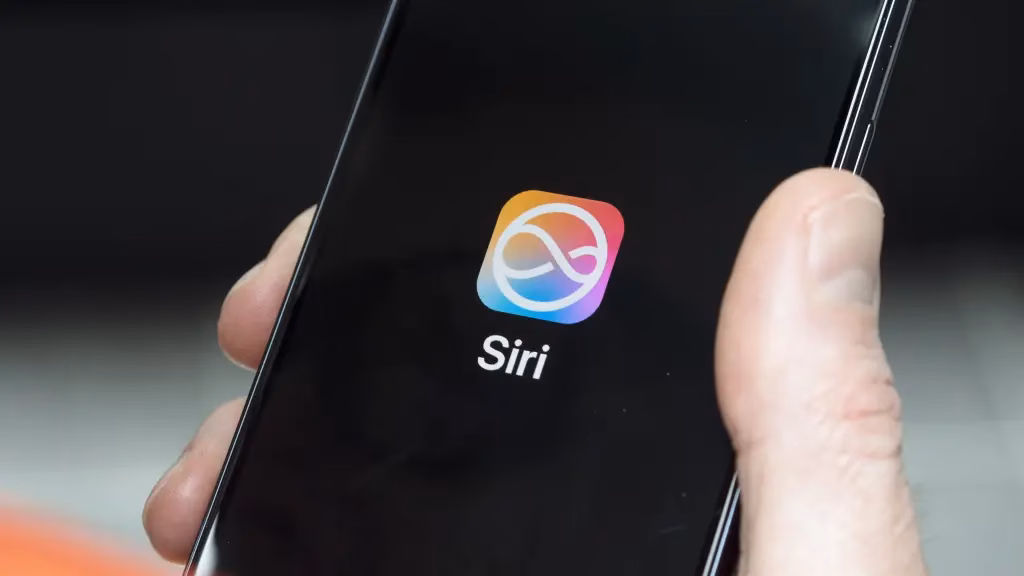 Apple paguan 250 milionë dollarë për vonesën e Siri me AI në iPhone