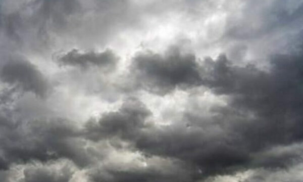 Moti i Enjtes: Reshje shiu dhe pluhur saharian në horizont