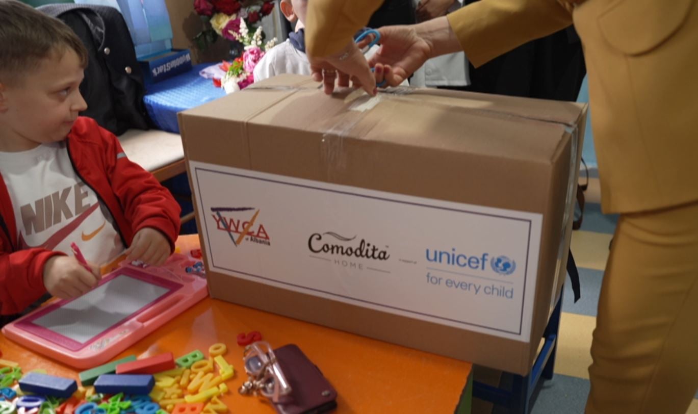 Lodrat që ndryshojnë lojën në çerdhet e Elbasanit falë bashkëpunimit Comodita dhe UNICEF