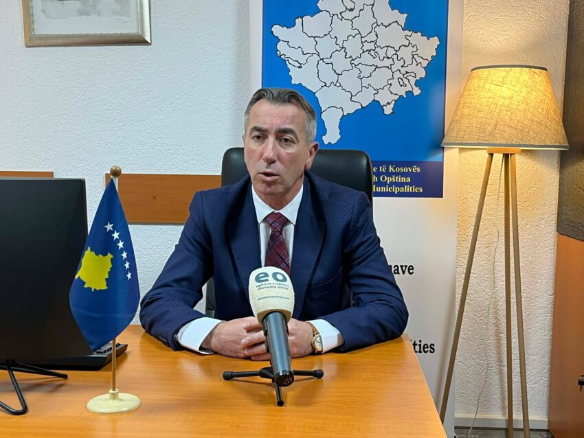 Qeveria kufizon kompetencat e komunave, AKK paralajmëron rrezikun e centralizimit