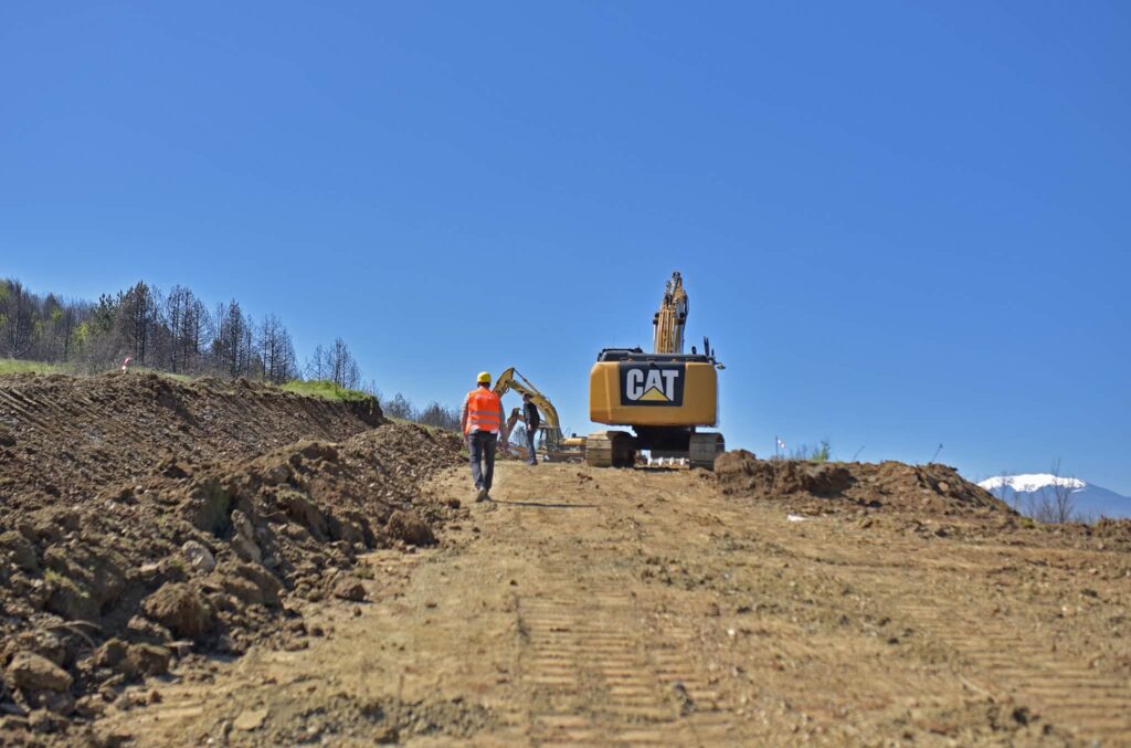 Nis ndërtimi i rrugës Korishë-Kabash me investim 4.1 milionë euro