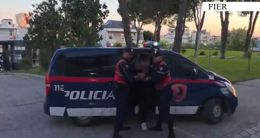 Arrestohet në Fier 50-vjeçari i dënuar për kultivim droge