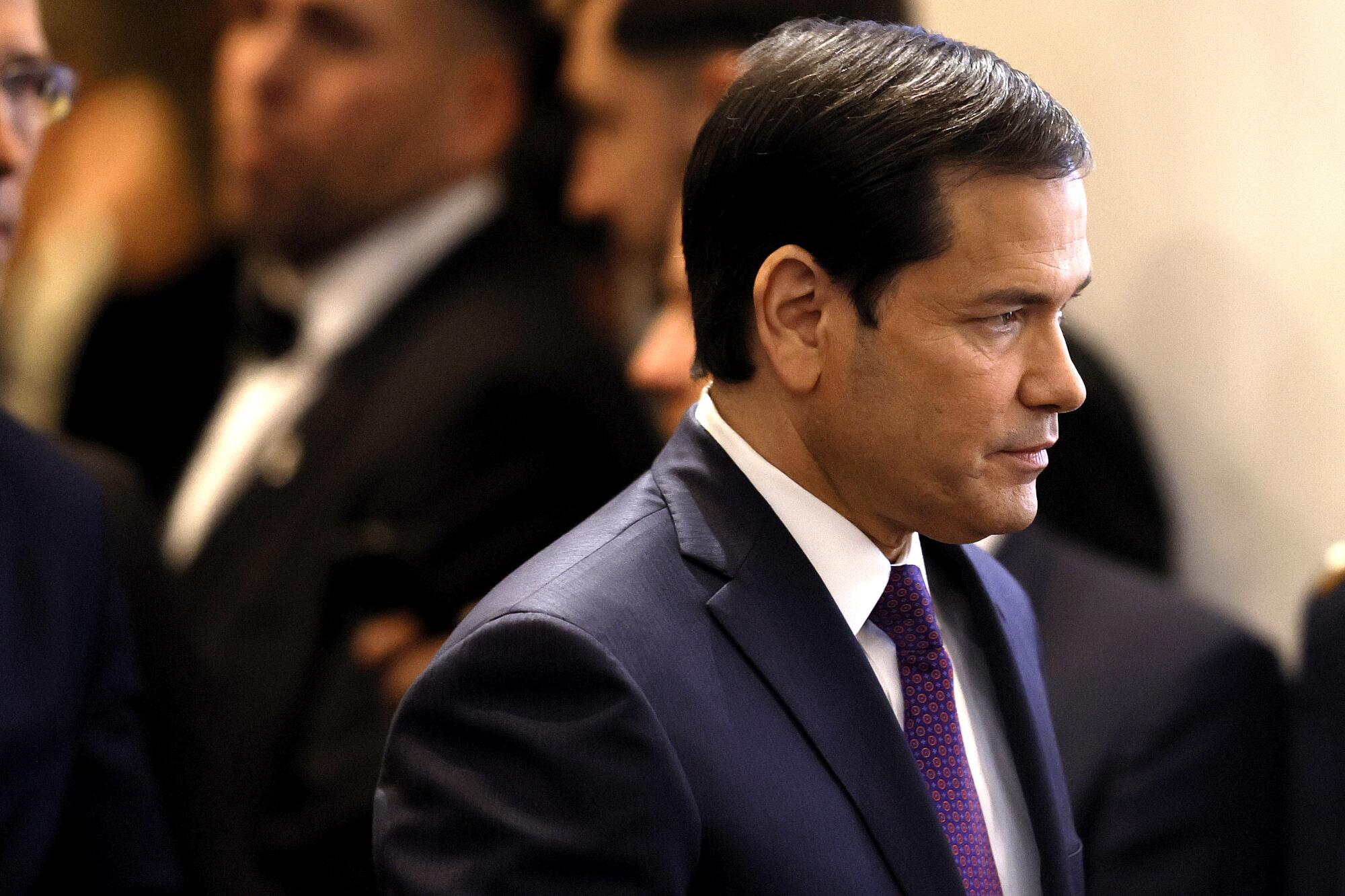 Vizita e Sekretarit Rubio në Romë: Një përpjekje për zbutjen e tensioneve me Vatikanin dhe Italinë