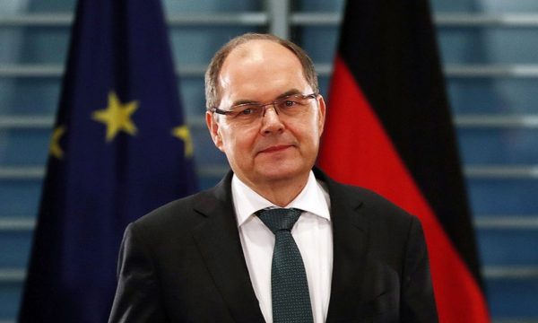 Christian Schmidt ka dhënë dorëheqjen nga posti i Përfaqësuesit të Lartë në Bosnjë dhe Hercegovinë pas presionit amerikan.