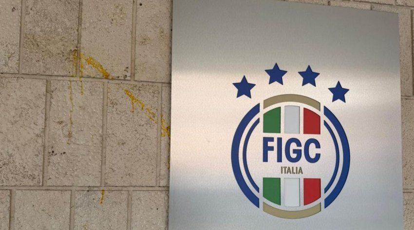 Ministri italian i sporteve, Andrea Abodi, kërkon dorëheqjen e presidentit të Federatës Italiane të Futbollit, Gabriele Gravina.