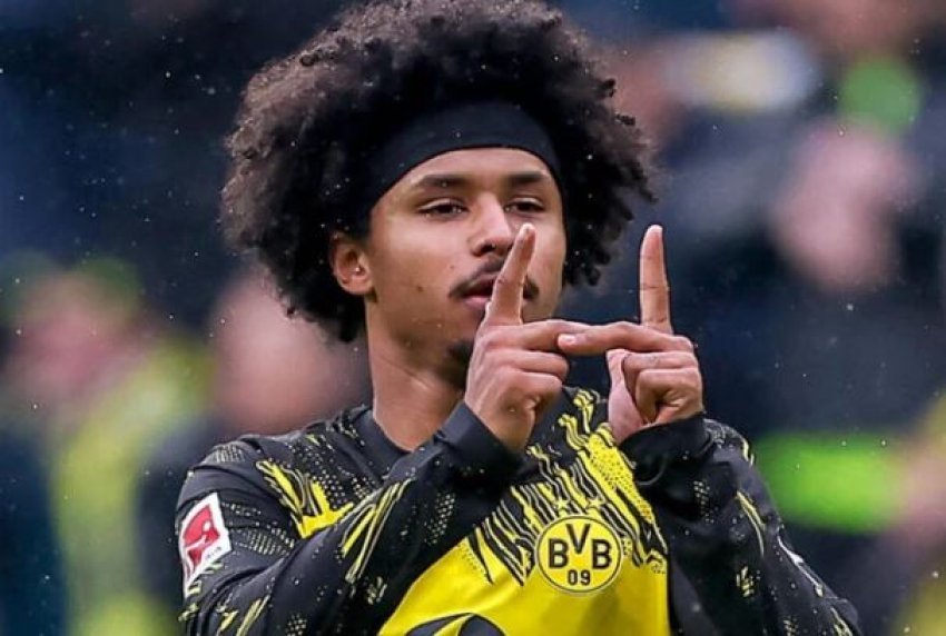 Adeyemi mund të largohet nga Dortmund, interes nga Juventus, Roma dhe klubet angleze