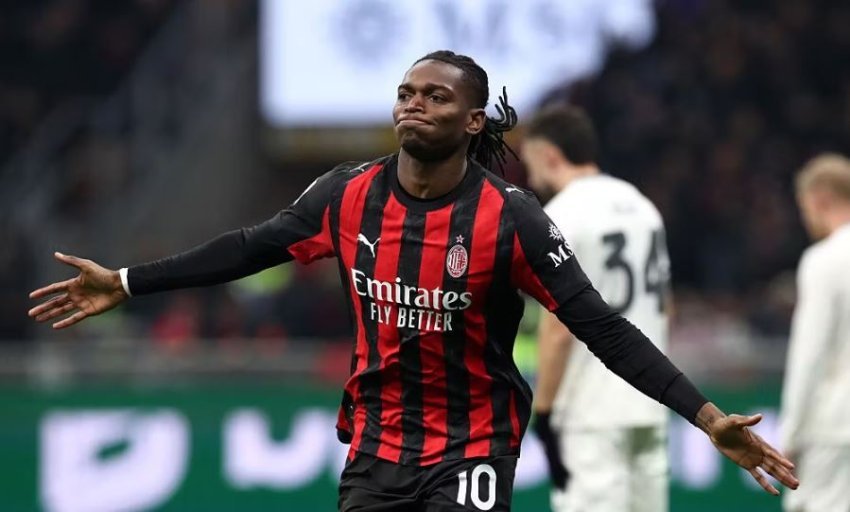 Milani gati të shesë Rafael Leaon për 50 milionë euro pas sezonit të vështirë