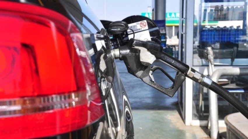 Nafta në Kosovë u rrit për 1 cent, duke arritur në 1.89 euro për litër, ndërsa çmimi i benzinës mbeti 1.46 euro.