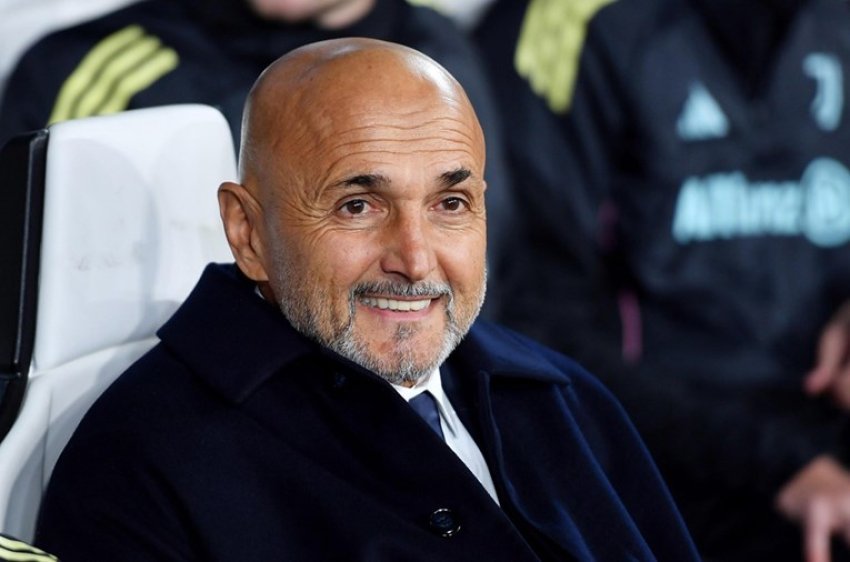 Luciano Spalletti ka rinovuar kontratën me Juventusin deri në vitin 2028.