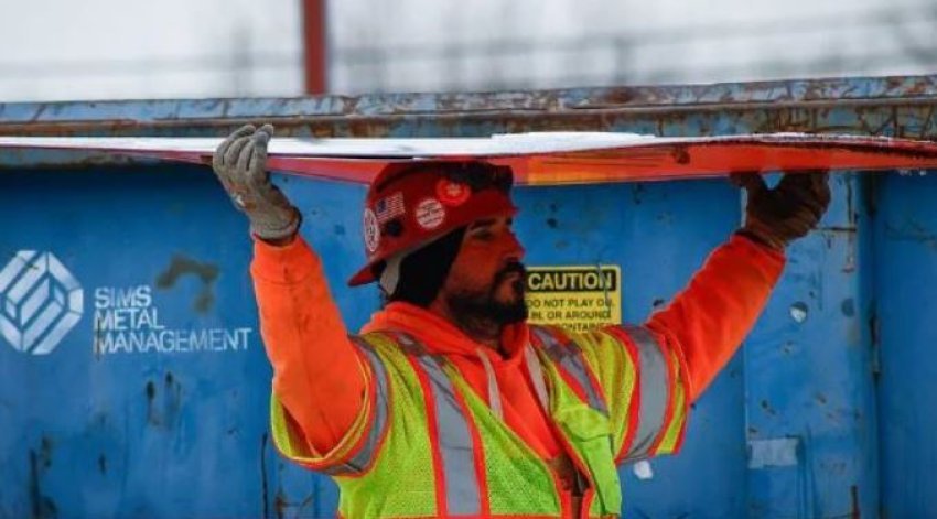 Ekonomia amerikane ngadalësohet pas një viti të trazuar