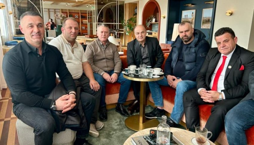 Enver Hoxhaj takohet me Gubetinin dhe Beqirin në Hagë, diskutojnë për UÇK-në dhe PDK-në