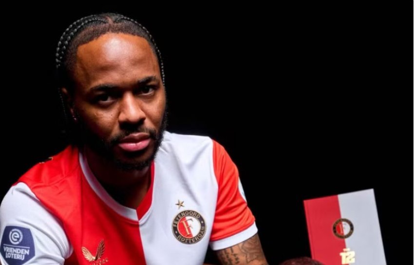 Raheem Sterling ka marrë zyrtarisht lejen e punës dhe është gati për debutimin me Feyenoord.