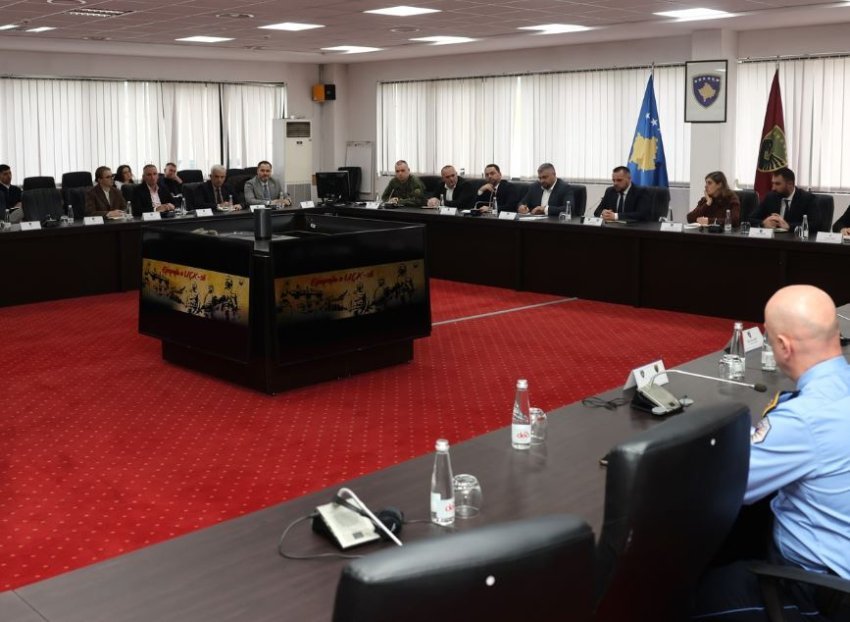 Miratohet logoja zyrtare dhe agjenda për shënimin e 28-vjetorit të Epopesë së UÇK-së.