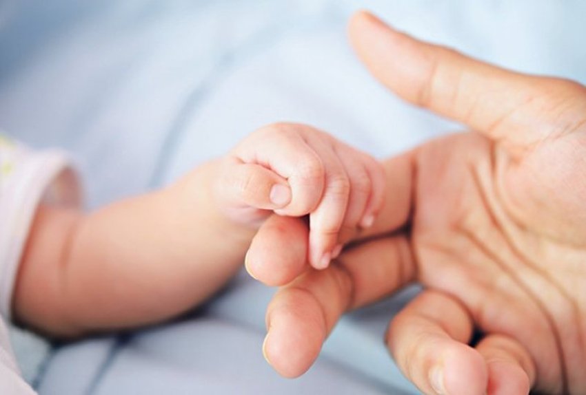 Skepticizmi dhe rënia e vaksinimit kundër fruthit në Kosovë dhe rajon