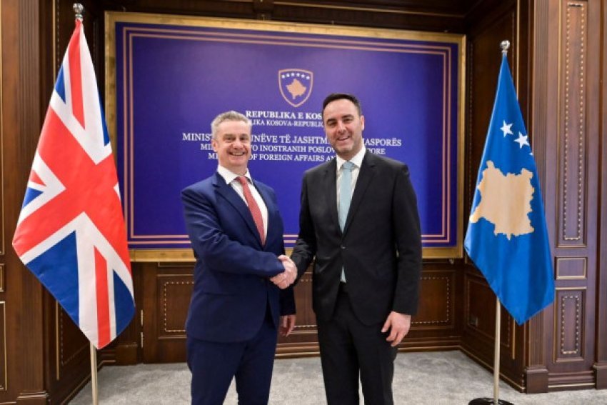 Konjufca zhvilloi takim me ambasadorin e Francës, Olivier Guerot, duke diskutuar për forcimin e marrëdhënieve dypalëshe dhe integrimin në BE.