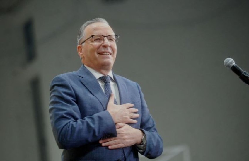 Bedri Hamza kujton 90-vjetorin e Adem Demaçit dhe 10-vjetorin e zgjedhjes së Hashim Thaçit si President