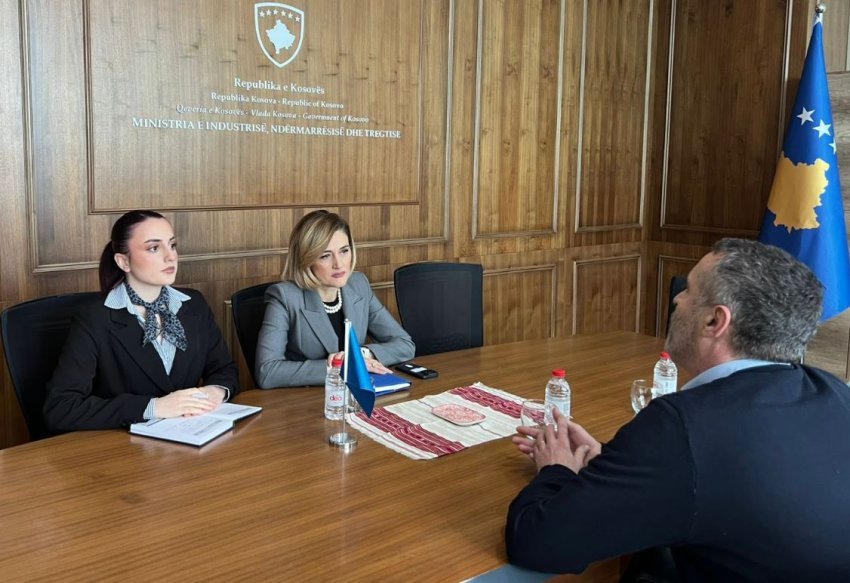 Ligji për Shoqëritë Tregtare do të implementohet gjatë kësaj legjislature, konfirmon ministrja Mimoza Kusari-Lila.